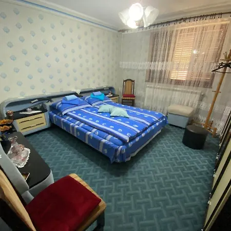 Alojamento de Acomodação e Pequeno-almoço Sud ,,antal I Olga,, Skorenovac